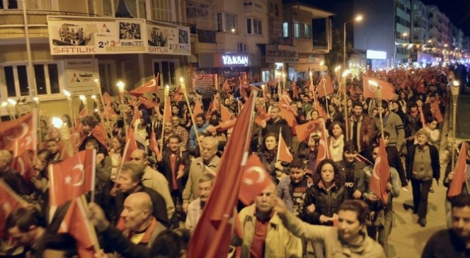 Söke Cumhuriyet için yürüdü