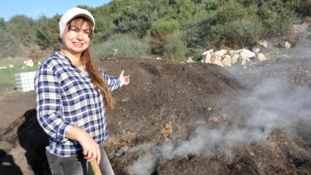 Kadın girişimci zeytin odunundan mangal kömürü üretiyor