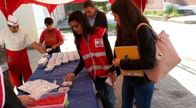 Adü Sümer Kampüsünde aşure hayrı gerçekleştirildi