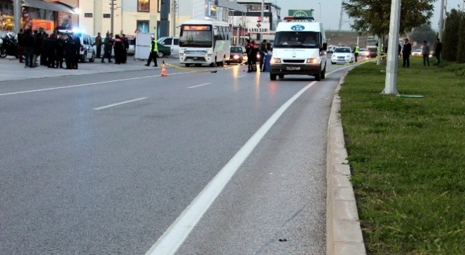 Elindeki yemeği evine ulaştıramadı