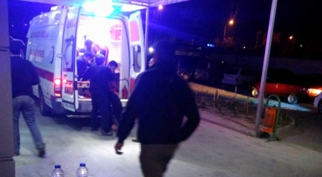 Göçmenleri taşıyan tekne alabora oldu: 1 ölü