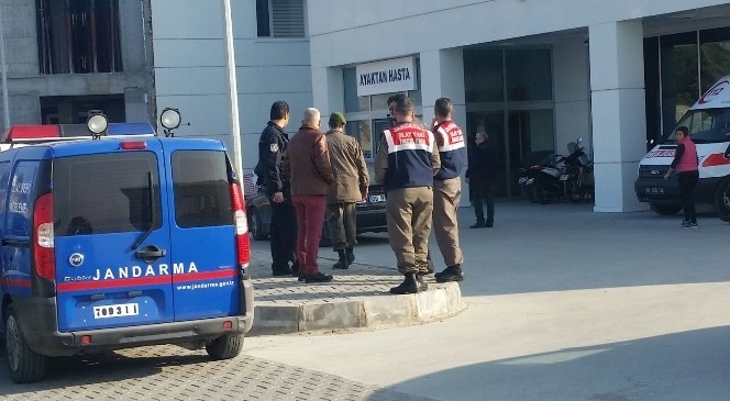 Kuşadası Körfezi'nde kaçak teknesi battı: 3'ü çocuk 11 ölü