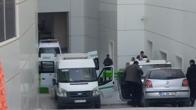 Kuşadası Körfezi’nde ikinci göçmen faciası ucuz atlatıldı