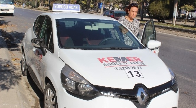 Sürücü kursları aralık ayında en yoğun günlerini yaşadı