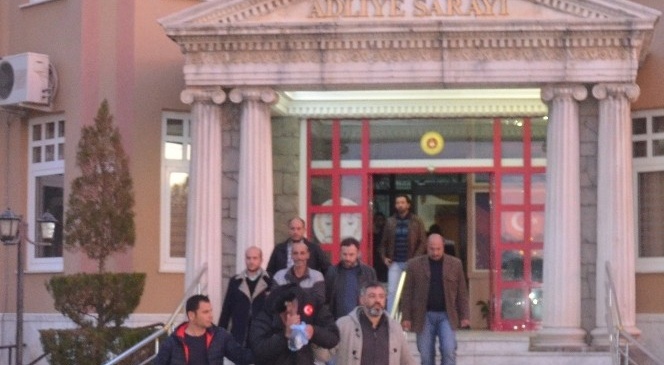 Didim'de cephanelik ev operasyonunda göz altına 4 kişiden 2'si tutuklandı