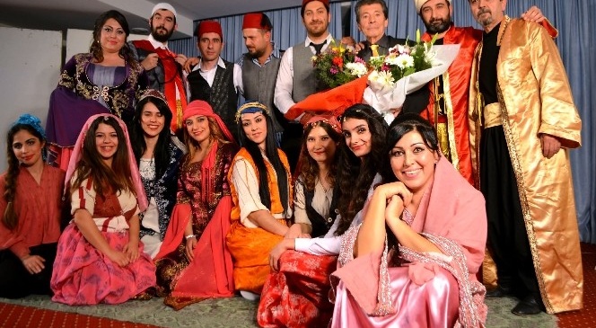 Söke'de Mustafa Pamukçu Tiyatrosu'ndan ‘İstanbul Efendisi'