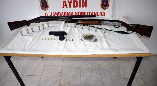 Söke'de uyuşturucu madde ve ruhsatsız silah yakalandı