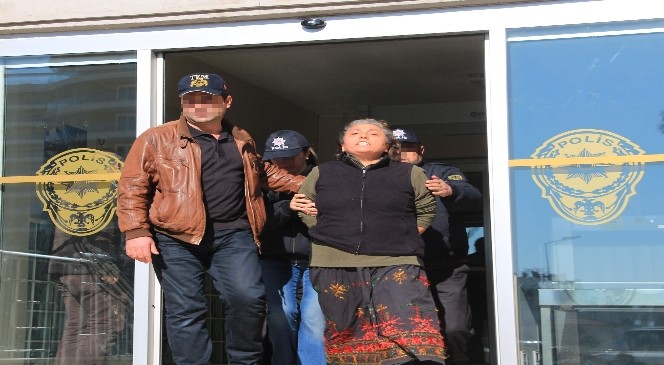 Aydın'dan İstanbul'a gönderilen teröristler adliyeye çıkartıldı