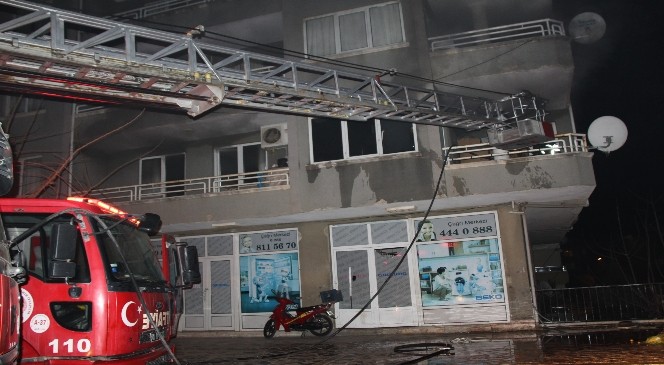 Didim'de yangın korkuttu