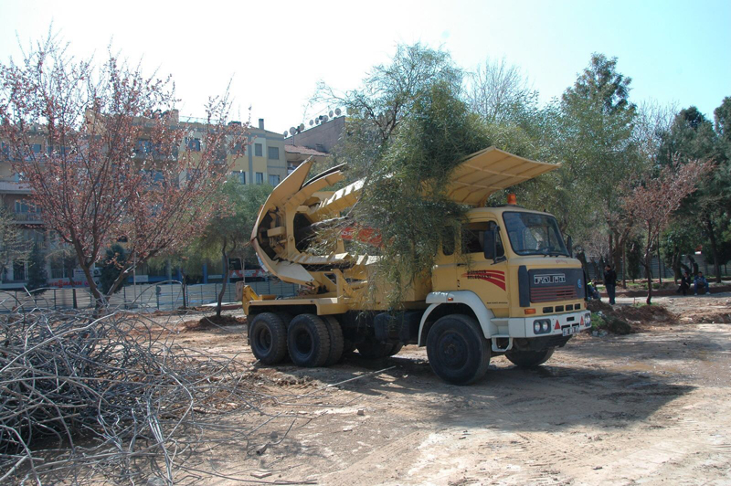 GÜNDEMİ SAPTIRMAYA ÇALIŞIYOR