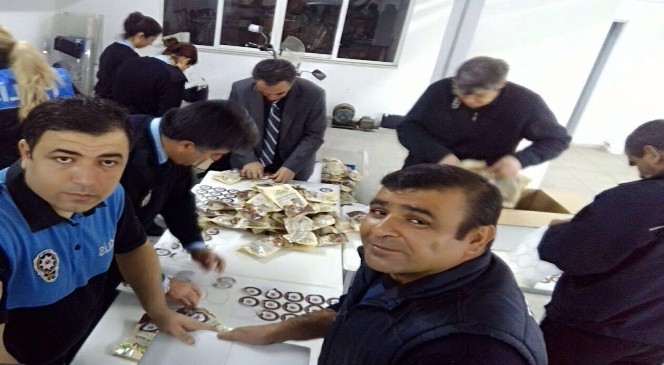 Terörle mücadele eden asker ve polislere incir desteği