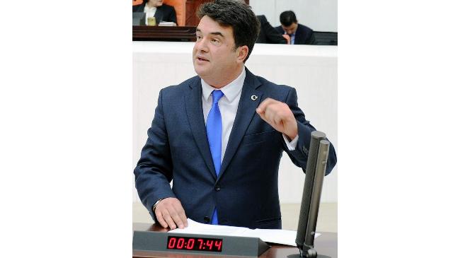 CHP'li Baydar Aydın Milli Eğitim Müdürlüğü'ndeki iddiaları meclise taşıdı