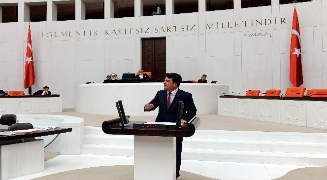 CHP'li Baydar Alevilik tartışmasını Meclis'e taşıdı