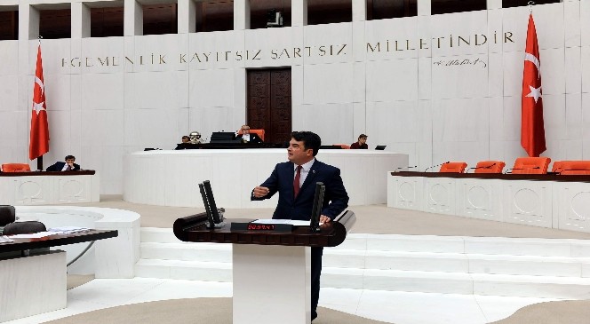 CHP'li Baydar Brüksel saldırılarını Meclis'e taşıdı