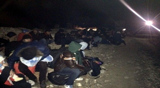 Pakistanlıların yasadışı çıkışı engellendi