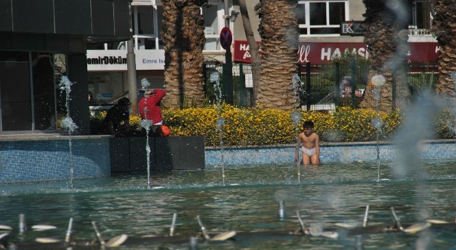 Aydın'da sıcaklar da çocukların tehlikeli serinliği de erken başladı