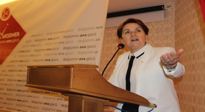 Akşener; “15 Mayıs'ta o kongre salonun önünde olacağım”