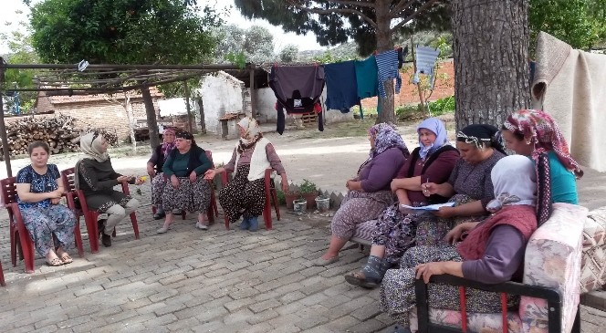 Aydın'da Kadın Çiftçi Eğitimleri devam ediyor