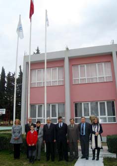 Temiz liselere bayrak