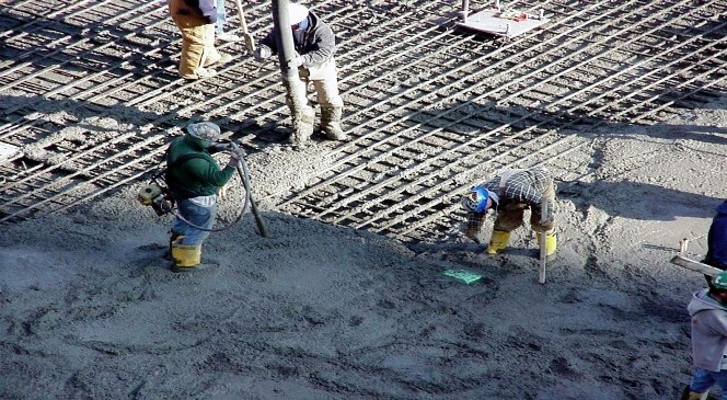 Sıcak havalarda önlemini almadan beton dökmeyin