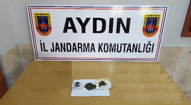 Uyuşturucu taciri jandarmadan kaçamadı