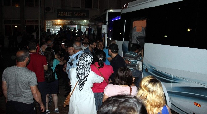 Aydın’da 28 polis tutuklandı