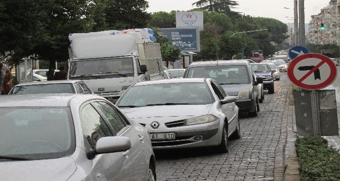 Aydın’da trafik çilesi başladı.