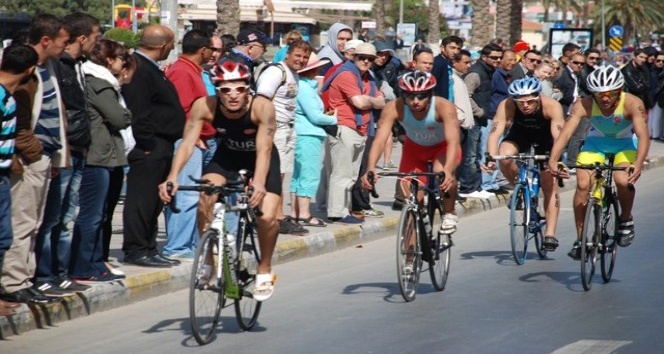 Triatlon finali Kuşadası’nda