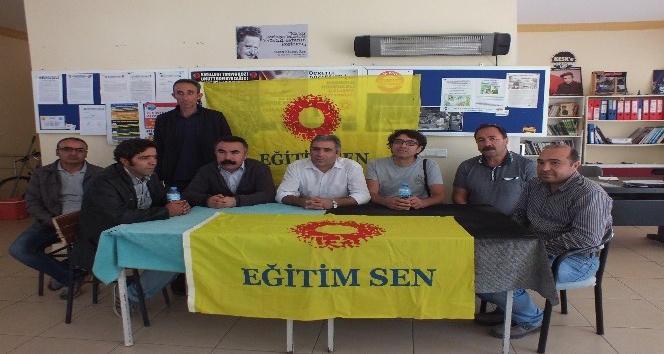 Didim’de 7 öğretmen açığa alındı