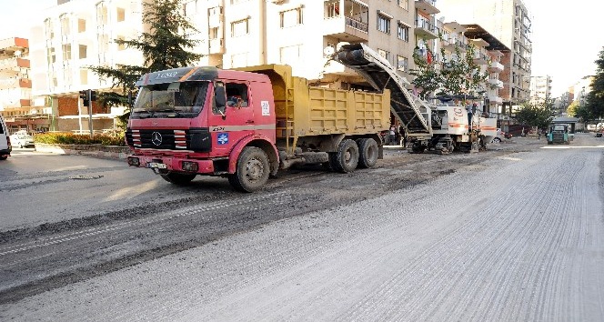 Büyükşehirden Nazilli’ye yol hamlesi