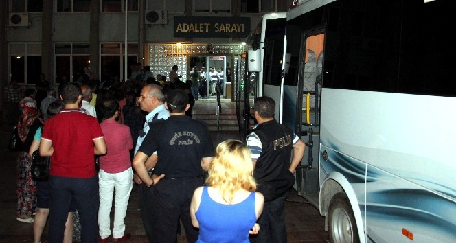 Aydın’da 744 personel kamu görevinden çıkartıldı