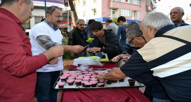 Aydın’da ‘Bozoklar’ tatlısına yoğun ilgi