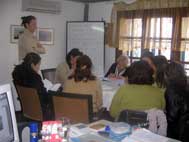 Kuşadasında üreten kadınlar ingilizce öğreniyor