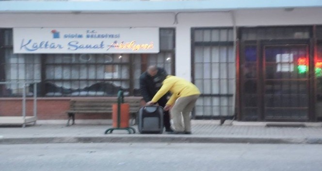 ‘Lazım olur’ diye bırakılan boş valiz korkuttu