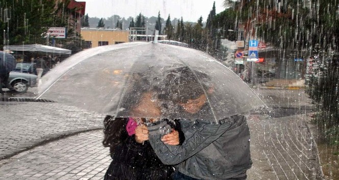 Aydın yeni bir soğuk ve yağışlı havanın etkisine giriyor