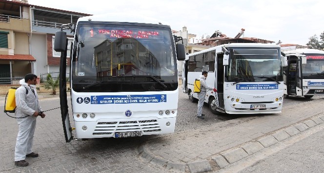 Büyükşehir toplu taşıma araçlarını gribe karşı dezenfekte ediyor