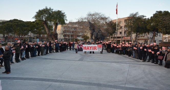 Söke CHP’den anayasa eylemi