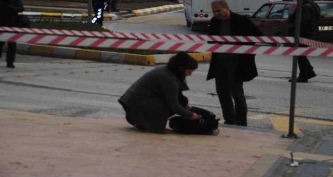 Aydın’da işlek caddede unutulan valiz paniğe neden oldu