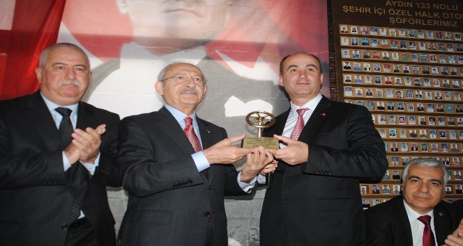 Kılıçdaroğlu, Aydın’lı şoförlerle bir araya geldi