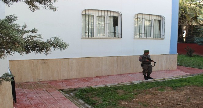 Aydın’da FETÖ davasının görüleceği salonda yoğun güvenlik tedbiri