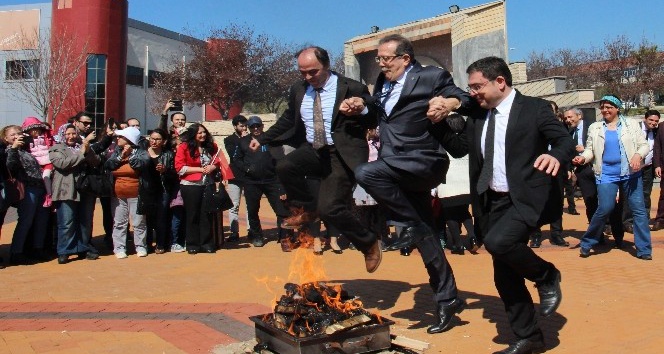 Aydın’da Nevruz kutlamaları renkli görüntülere sahne oldu