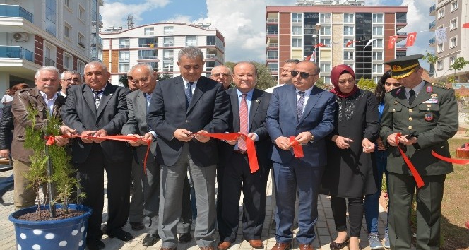 Efeler Belediyesi şehit isimlerini parklarda yaşatmaya devam ediyor