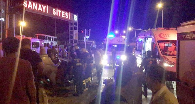 Kuşadası’nda trafik kazası; 5 yaralı