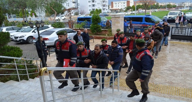 İnsan tacirlerine jandarmadan darbe: 11 tutuklama