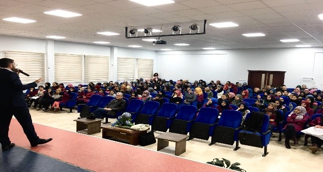 ‘Müslümanlar için Kudüs’ adlı konferans gerçekleştirildi