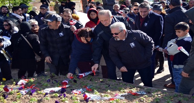 Gazeteci Uğur Mumcu Didim’de anıldı