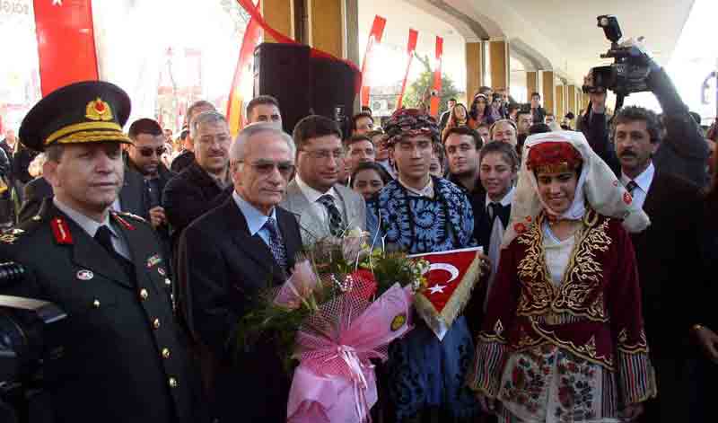 Atatürk’ün Aydın’a gelişinin 77. yıldönümü törenle kutlandı
