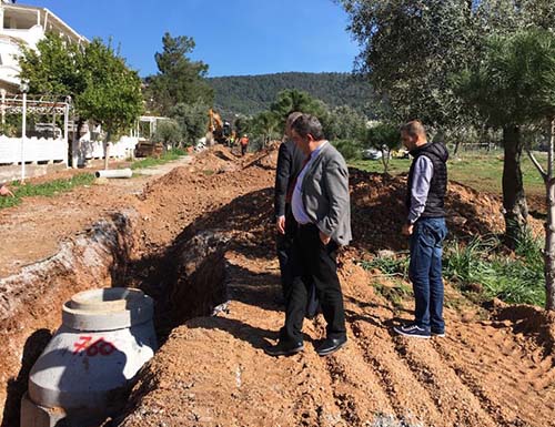 AKBÜK KANALİZASYONUNDA ÇALIŞMALAR HIZLA SÜRÜYOR