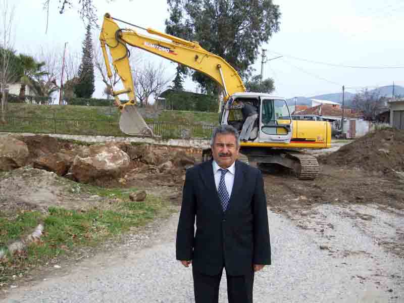 Yenipazar’da yeni minübüs garajı üniversitenin karşısına