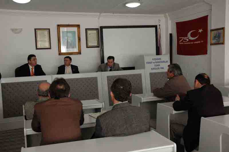 Kuşadası’nda esnafa portör muayenesi çağrısı